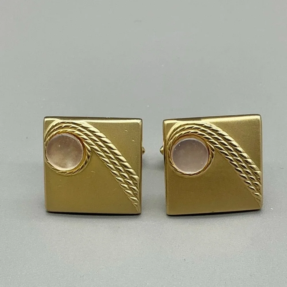 SWANK Vintage Gold Tone Square Mother of Pearl Mens Cufflinks MCM